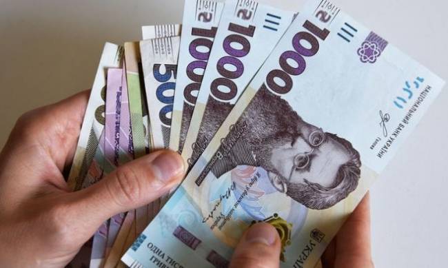 В конце 2022 года средняя зарплата в Украине превысит 17,5 тысяч гривень - Шмыголь фото