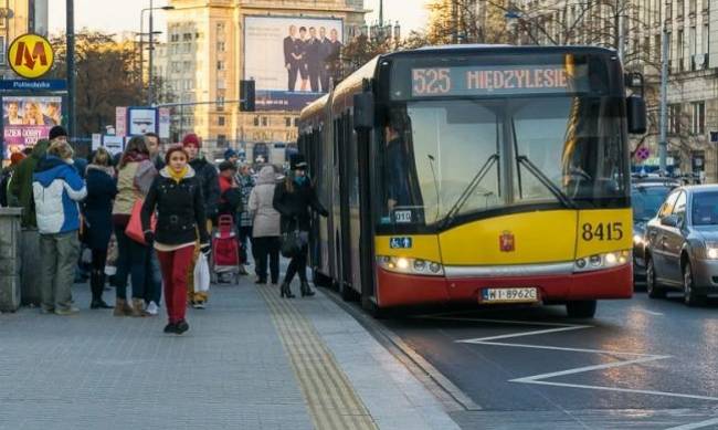 W Warszawie kierowcy autobusów są niezadowoleni z warunków pracy i twierdzą, że wkrótce nie będzie komu pracować фото