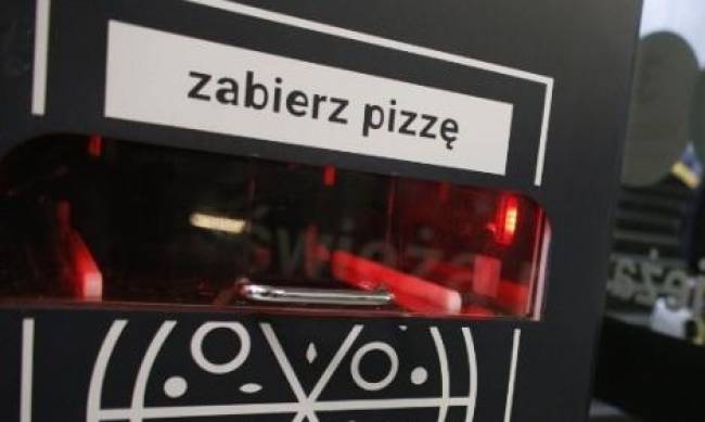 W Warszawie zostaje otwarty pierwszy automat z pizzą фото