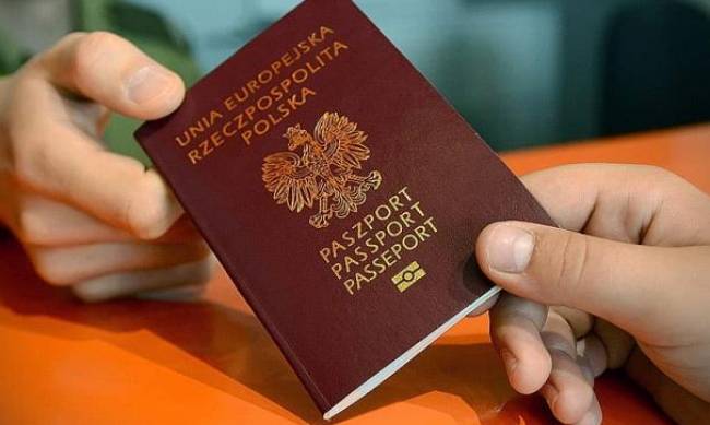 Polski paszport w pierwszej 10 najsilniejszych na świecie: bez wizy do 186 krajów фото