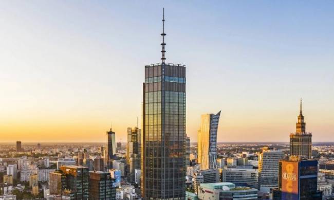 Właściciele najwyższego wieżowca w Unii Europejskiej otworzą taras widokowy фото