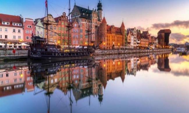 «6 tysięcy złotych w ręku to za mało»: w Polsce brakuje pracowników sezonowych w hotelach nad morzem фото